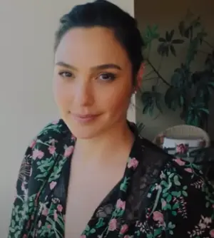 Gal Gadot Kinder